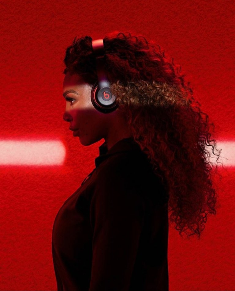 serenapower_'s tweet photo. Serena Williams for @beatsbydre 😍👸🏾🎧🔥 #madedefiant https://t.co/c3VtalZf7J