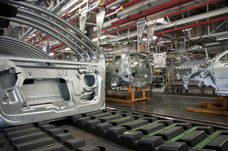 CdnGrantExpert's tweet photo. [EVENT] Looking to begin an #automotive #manufacturing growth project? Why not use #govfunding? Sign up for the Automotive Business webinar co-hosted by @APMACanada: https://t.co/TLcnbuzg6q https://t.co/KURMgjYouH