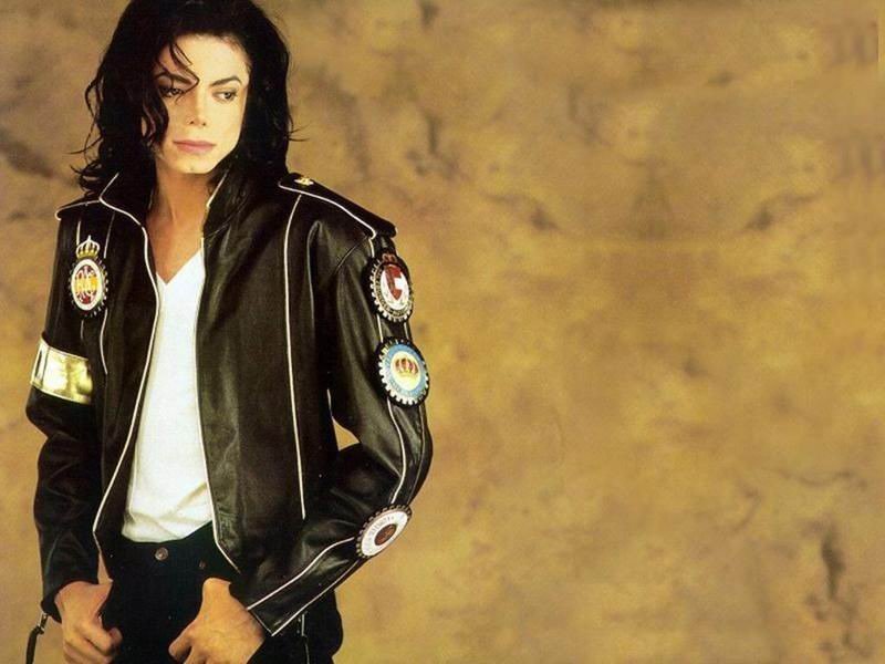 19580829___'s tweet photo. ！初タグ！

Michael Jacksonが好きすぎる中2です！👧🏻♡

ちなみに小2のころからマイケルファンです😳

歳の近いマイケル好きさんたくさん絡みたいです！

#マイケル・ジャクソン 
#MichaelJackson 
#拡散希望 https://t.co/4mXPzgRIGi