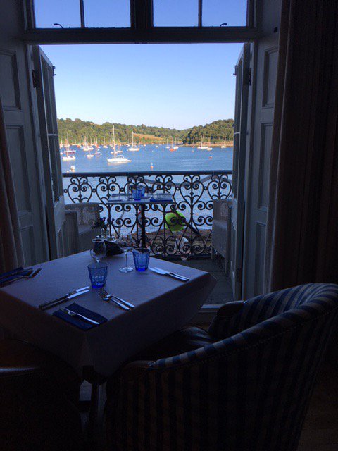 HartInteriorsuk's tweet photo. A view from our meeting spot today!! Just idyllic. Excited for the future!!

#cornwall #meetings #WednesdayWisdom #hartinteriorsandlifestyle #future #interiors https://t.co/D8Rf9onPV2