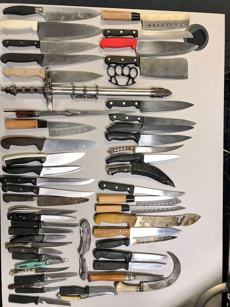 Ever wondered what kind of knives get put into our #knifeamnesty bin at #Islington Police Station?

Wonder no more.