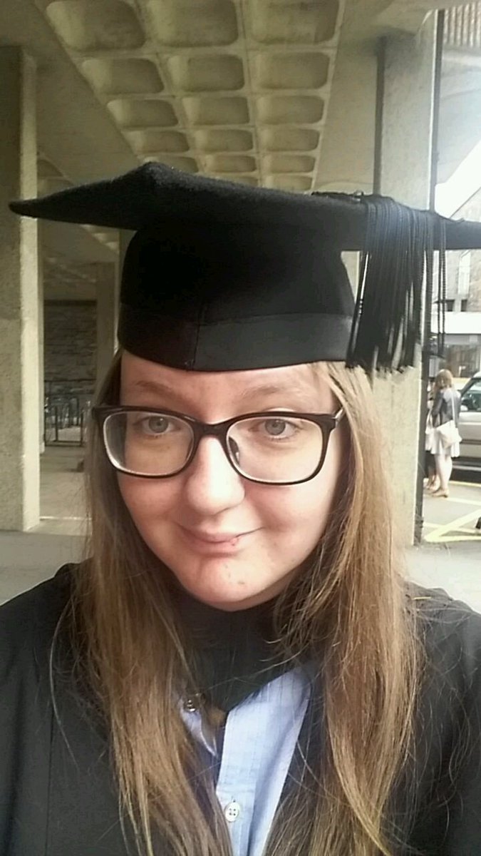 DudleyDani's tweet photo. After three of the most amazing and challenging years of my life, I have graduated from @BangorUni with a 2:1 with honours in Creative and Professional Writing! Now onto the next chapter in my life 😃 https://t.co/oU5YcZhddm