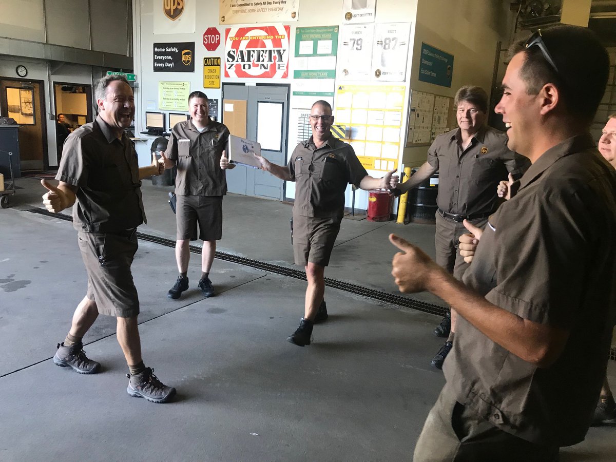 GrapaIsaac's tweet photo. Jeff Curtis leading us through dynamic warmups today and having fun doing it! https://t.co/IJMtNCmxHm