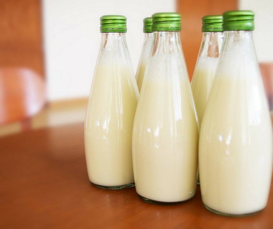 OCToothImplants's tweet photo. Drinking milk can help flush away the acid and limit damage to the enamel of the teeth. #OralHealth #OralCare #Dentalhealth #Dentalcare #Dentistry #Dental #Dentist #Milk
https://t.co/jvoX3mLYQt https://t.co/XZODd8QaJy