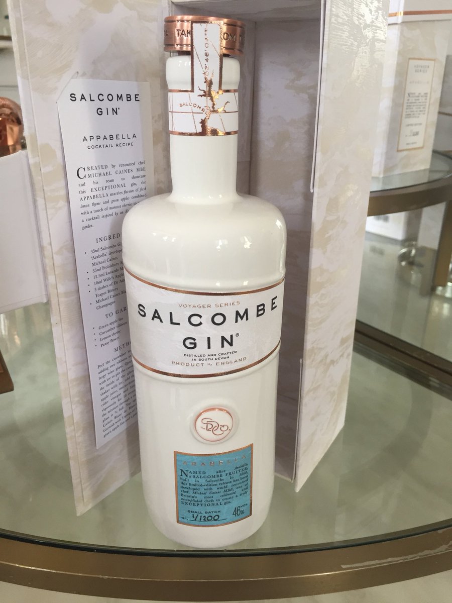 indyginguide's tweet photo. Exciting launch by @SalcombeGin + @michaelcaines new Voyager gin ‘Arabella’, herby lemon rich @Lympstone_Manor https://t.co/7y70lYw6XT