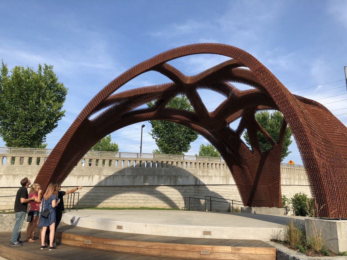 We unveiled our latest project yesterday that becomes the Largest 3D Printed Structure in the World!  It is a 42’ diameter, 20’ tall bandshell for OneC1TY in Nashville.  See form/construction video and vote for us pr.easypromosapp.com/voteme/823207/…