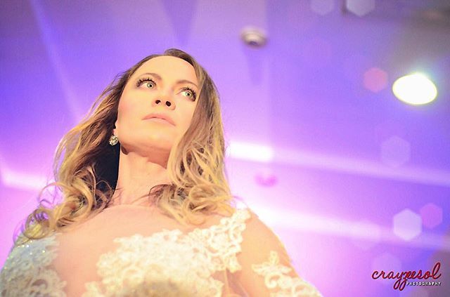 ShaniWehl's tweet photo. โFashion is about something that comes from within you.โ
#FashionShow #WinterWonderland #WWL2018 #Designer @valenciaharrisondesigns #Photography @crayzeesol_photography #MUA @shaniquaarts #Event @_kairos_models ๐ #StrongButFeminine #LiveLife2TheFull โฆ https://t.co/zF4ua9gMYC https://t.co/t2qxAzirLL