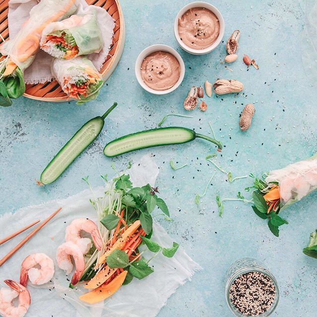 FraichementPr's tweet photo. Les rouleaux = repas estival par excellence. Cette photo de @sciencefourchette est notre inspiration #fraichementpresse du jour! #foodblogger #mtlblogger #qcblogger #summer #mtl #foodporn #foodstagram #summerfood https://t.co/XrYAo0BVEs https://t.co/N7e383Fb1l