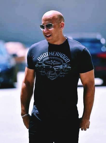  HAPPY BIRTHDAY to \"Fast and Furious\" star Vin Diesel! The actor turns 51 today!     