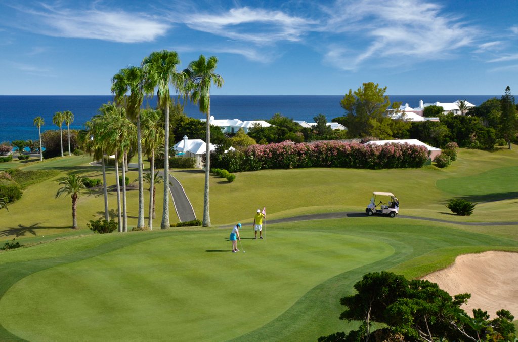 <a href="/PortRoyalBDA/">Port Royal Golf Club</a>, #themidcceanclubbermuda and #TurtleHillGolfClub are the venues to <a href="/Bermuda3s/">Bermuda 3s</a>, presented by <a href="/TheBlackSeal/">Goslings Rum</a>. Be a part of the World's Most Entertaining Pro-Am! Register now @ buff.ly/2tzUjOg 🏌🏻‍♀️ 🇧🇲