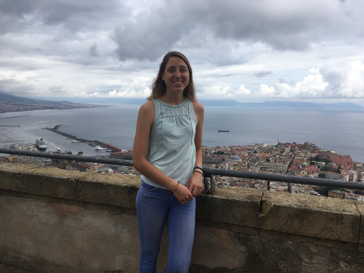 LVC's tweet image. Hannah (through an Arnold Grant) traveled to Italy to assist in teaching English in Naples at a local middle school. "I engaged students in conversations, assisted in grammar lessons, helped with pronunciation, and provided information about American culture." #GoLVC #LVCsummer