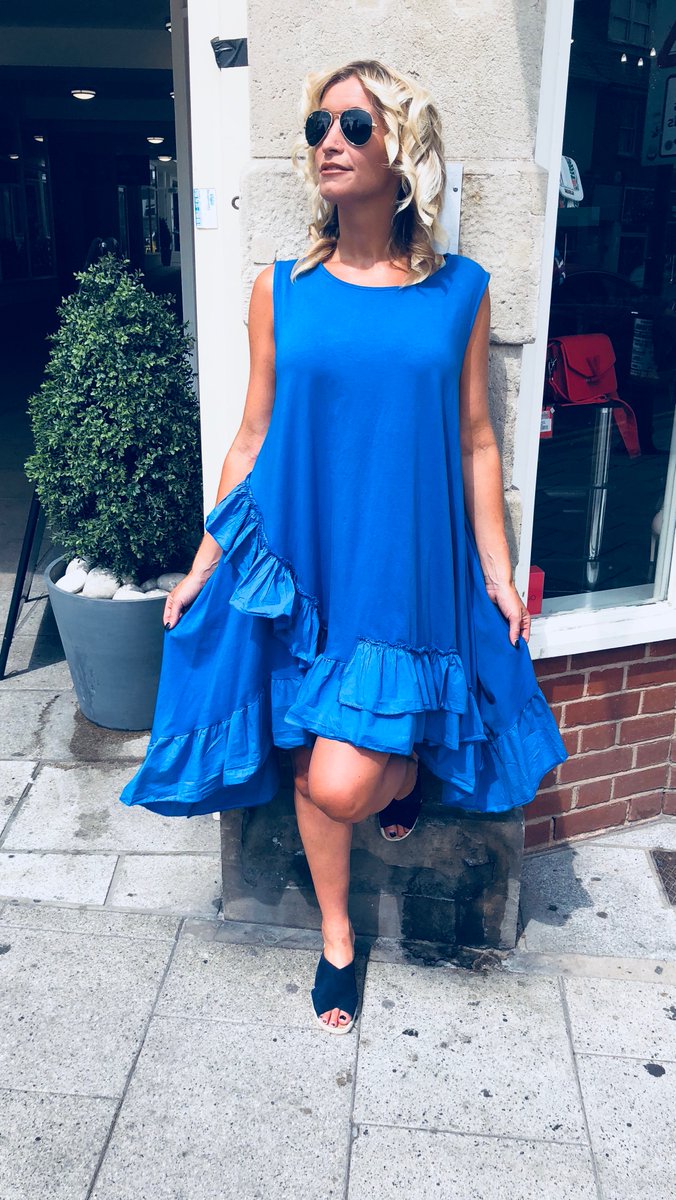 💙💙 oh girls this has to be the quickest purchase ever! Beautiful blue summer dress available from <a href="/justfoxboutique/">Just Fox Boutique</a>   / <a href="/JustCheek1/">Just Cheek</a>   just £30! You can find JF @ Clements Arcade or JC at 23a Broadway. Quick only limited stock available!
#leighonsea #essex #leighbroadway #dress