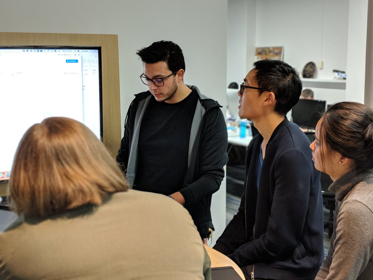 AirtaskerDesign's tweet photo. We believe sharing knowledge is extremely valuable, which is why we regularly do workshops internally. How it works? One of our designers shares something they know well with the rest of the team for 1 hour. Best way to upskill + it's always a real joy to all be together 🙌✍️ https://t.co/pujB413ZOQ