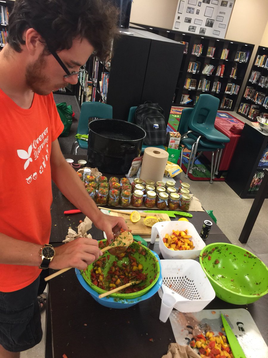 missyoleDSBN (@missyoled) on Twitter photo Making paper and salsa with @linksforgreener! Thank you so much for coming to visit us! <a href="/summerheateim/">Summer Heat E.I. McCulley</a> <a href="/DSBNSummerHEAT/">DSBN Summer H.E.A.T</a> Making paper and salsa with @linksforgreener! Thank you so much for coming to visit us! <a href="/summerheateim/">Summer Heat E.I. McCulley</a> <a href="/DSBNSummerHEAT/">DSBN Summer H.E.A.T</a>