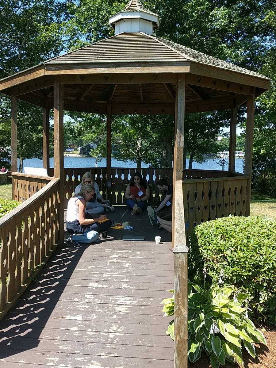 horacemanifesto's tweet photo. The Uncommon has occupied the gazebo at the #MassIDEASStudio https://t.co/UKoGqWvCbO