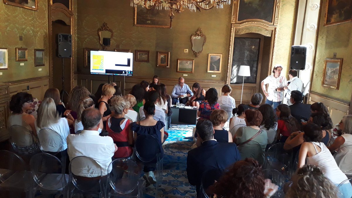SaraccaMancini's tweet photo. Con @thebrightside0 oggi al @CircoloLettori Grazie a @TBSTorino per condividere con il @GGI_Torino il manifesto della positività e grazie @AlbLazzaro per la bella testimonianza del valore positivo dell'#intraprendere https://t.co/liNIdVtNoE