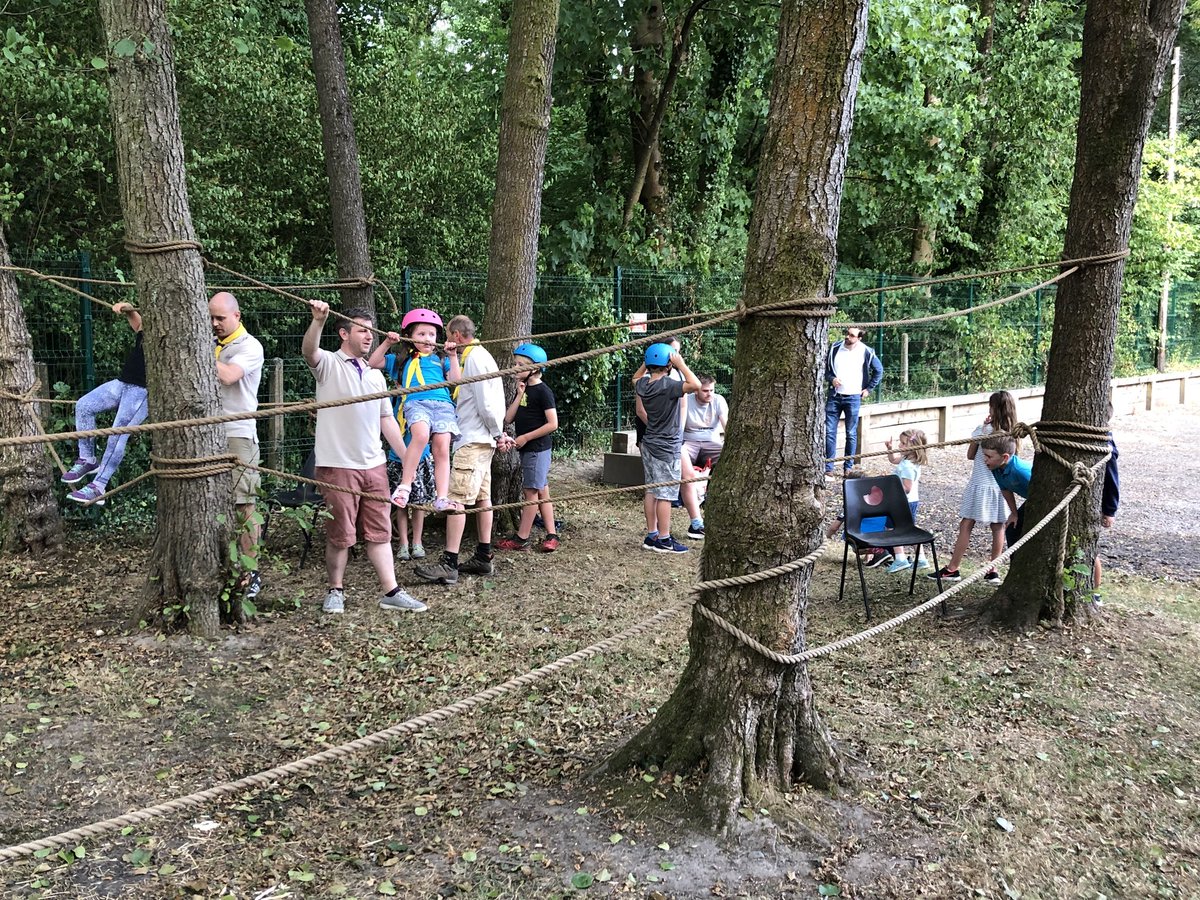 creigiauscouts's tweet photo. Many thanks to everyone who kindly helped organise our end of year BBQ at HQ, Creigiau yesterday. We hope you all enjoyed yourselves! Enjoy the summer holidays and see you in September! https://t.co/Mbt3GOZ5KX