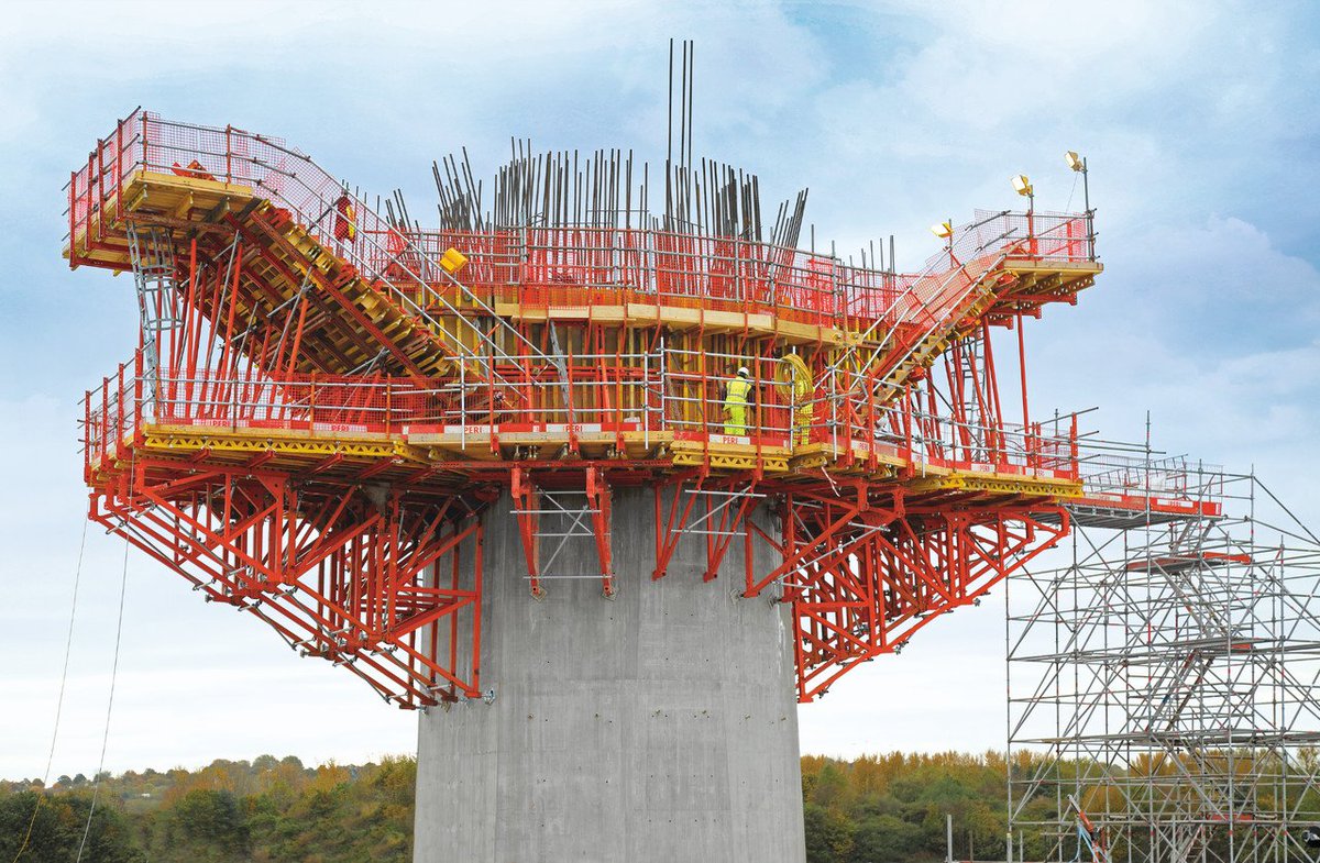 PERIgroup's tweet photo. A significant and challenging #PERIproject: The Mersey Gateway in Runcorn, England. The PERI ACS #climbingsystem, coupled with retractable #formwork and #PERIUP scaffolding, ensured fast and easy formwork for pylon construction with safe access. https://t.co/vulSyH8axo