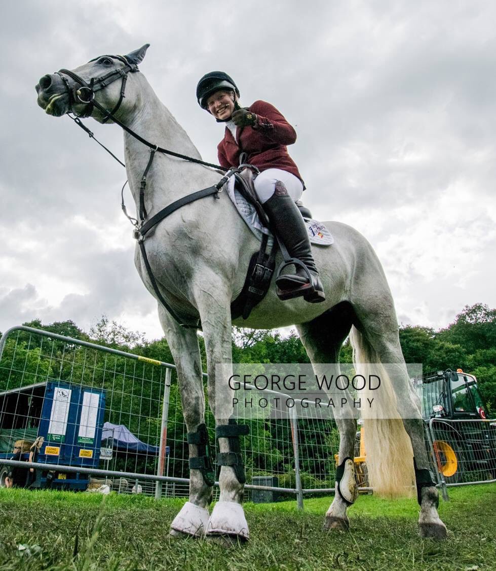Media Tweets by Bingley Show (BingleyShow) Twitter