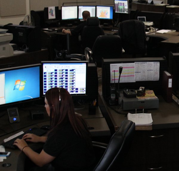 We are hiring part-time Public Safety Dispatchers.  Apply today:  external-garland.icims.com/jobs/5460/temp…