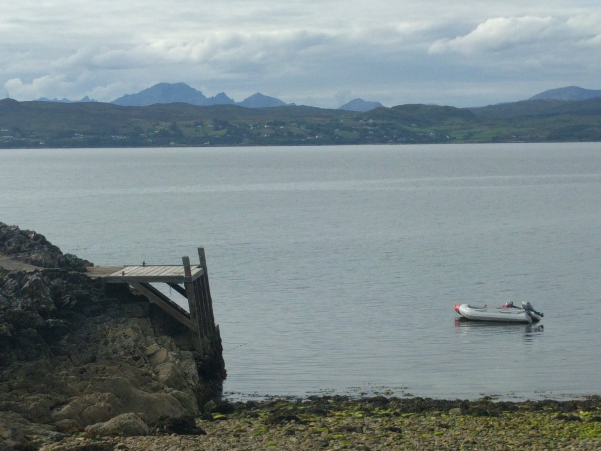 Alex_Doune's tweet photo. The view from my #phddesk today. Feel like I could reach out and touch the Cullins! #thesis #writing #phdchat #phdlife #Knoydart #IsleofSkye https://t.co/J2U3gPc9e7
