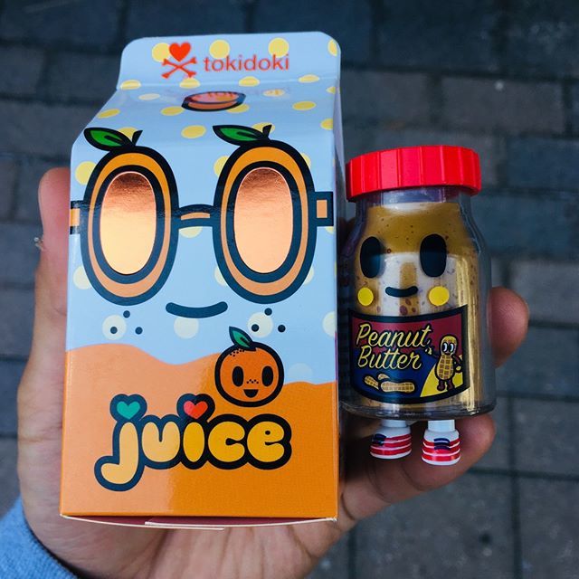 mindzai's tweet photo. It isn't too late to grab PB Boy from our Daily Deal: Moofia Breakfast Besties; 15% off TODAY ONLY while supplies last! (Tagged Product Prices are in USD)
#mindzai #tokidoki #moofia #breakfastbesties #pbboy #peanutbutter #blindbox #arttoys #arttoy #vinyl… https://t.co/yC6mjlZNxT https://t.co/QPOz8FAGXD