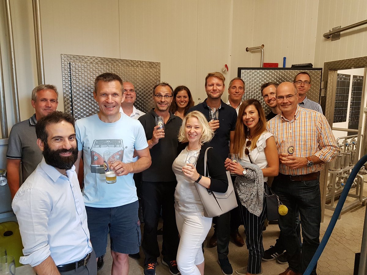 Art of the Possible Workshop with the extended German Dell Technologies Team for Siemens.
Fun part: a tour of @Kappelbraeu brewery. Great tasting included. A big thank you to the master brewer!