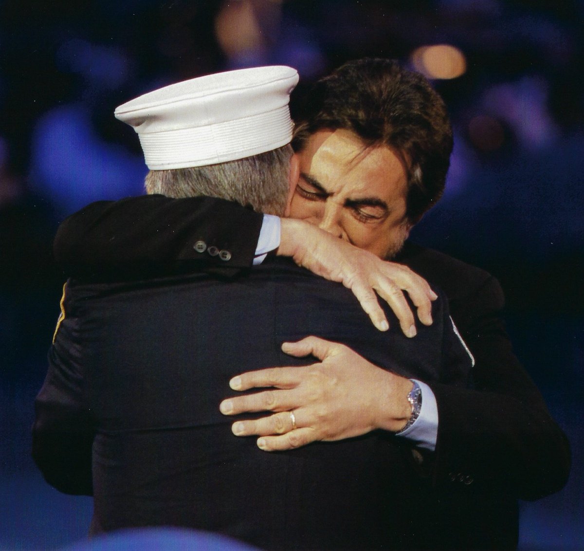 JoeMantegna's tweet photo. In 2002 I participated in the National Memorial Day Concert for the first time. I read the story of John Vigiano and the loss of his 2 sons in 9/11, I'll never forget it. It's the reason I have continued to do the concert every year since. Rest in Peace John. @MemorialDayPBS https://t.co/b48DEpaDCb