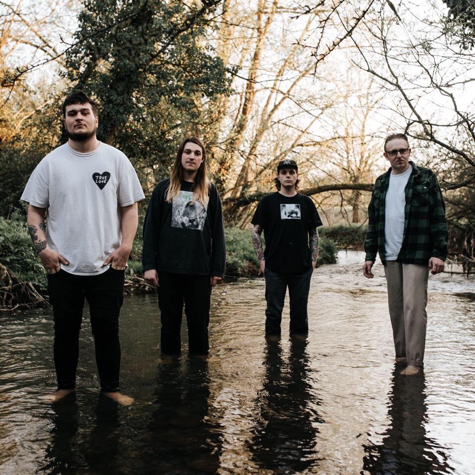 Open <a href="/Spotify/">Spotify</a> And discover this brilliant ( New EP #Take_Me_Back_to_the_Light by Bristol’s magnificent #PushingDaisies ( <a href="/pdcrvuk/">Pushing Daisies</a> ) Emo / Grunge! 7 fantastic songs. open.spotify.com/album/3IFLQCCG…