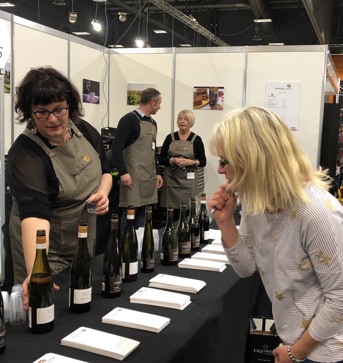 And it’s all go at <a href="/TheFoodShow/">The Food Show</a> in Auckland for day one. Annabelle White delivering some key cooking tips for hearty winter meals. #perfectmatch #riesling #foodshow #waipara