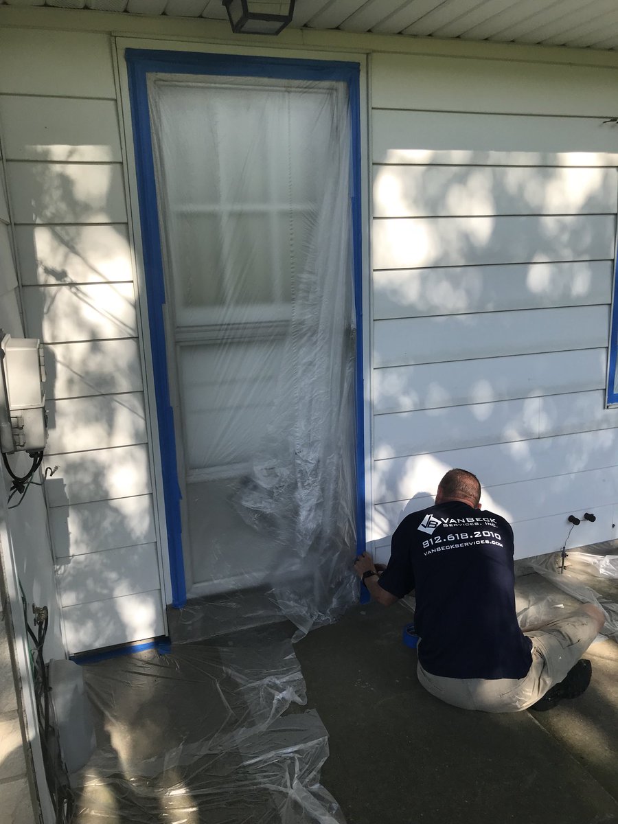 rjbeck77's tweet photo. Our painting crew taking advantage of this dry weather! https://t.co/PsNdcrNZVn