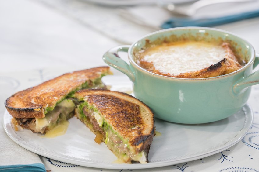 Trisha Yearwood on Twitter "Everything tastes better with cheese! Hit