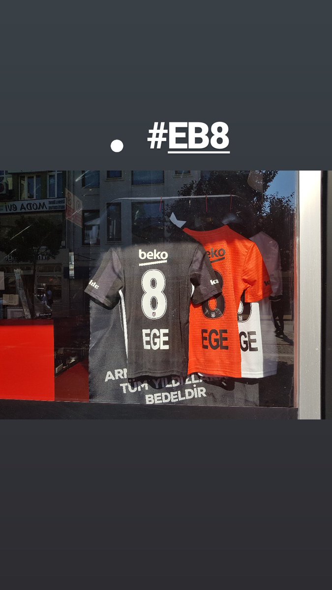 BenPeriKizi's tweet photo. #BeşiktaşınMaçıVar ⚽️
Oğluşum yeni sezona hazır #EB8 👊🏻 https://t.co/JPAQ073Zgk