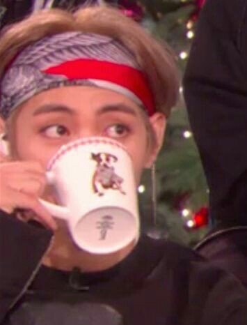 CUPIDKOOMIN's tweet photo. É nois parça @BTS_twt  #ExpressionTaeChallenge https://t.co/uVsX29FZNu