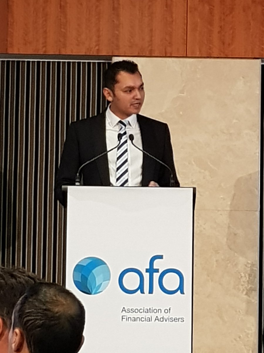 Darren Johns tweet media