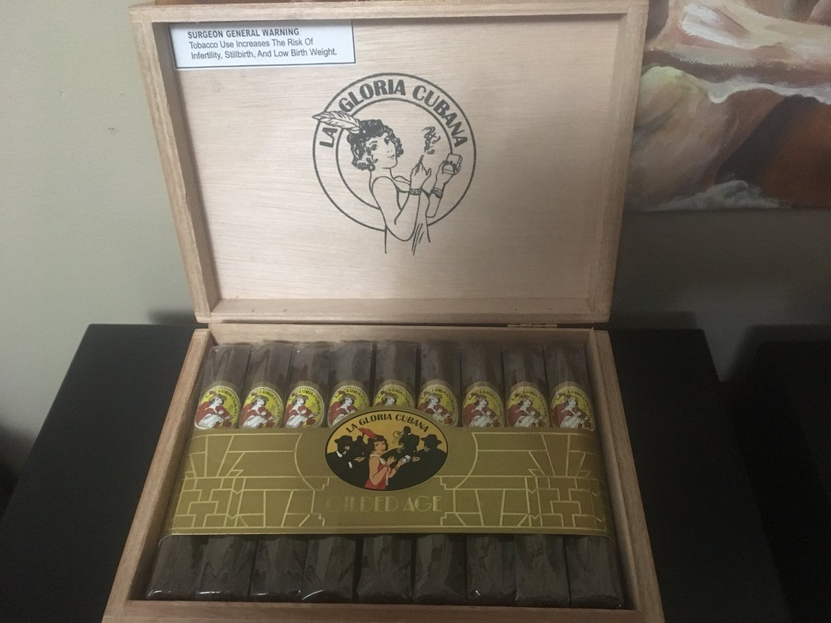 CigarDaddy1's tweet photo. Got Mail !! Got these beautiful #cigars from @FamousSmokeShop. Can’t wait to smoke !! https://t.co/q4lI6VDOft