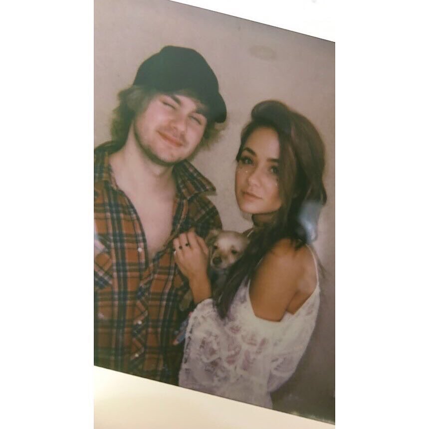 clesthetic's tweet photo. RT @clesthetic: RT @thesensationcal: RT @clesthetic: RT @camcalhood: RT @camcalhood: a true, truthful, intense, beautiful, wonderful love story ♥️ @crystalleigh @Michael5SOS 
#MTVhottest 5sos https://t.co/tZp9BI8Akl