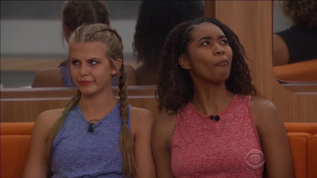 mhysabri's tweet photo. How tf does Crackhead think she threw the veto to Fessy when she was always a point behind #BB20 https://t.co/hzGkVl4qmt