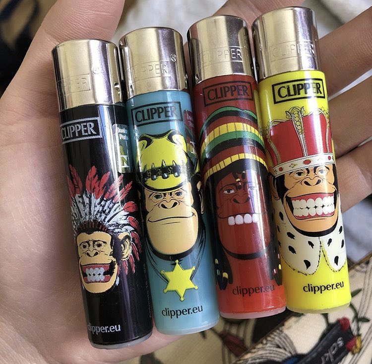 InDelirium_Jo's tweet photo. 46- Tenho uma coleção de isqueiros Clipper desde 2016
Sempre que vou na Monique compro na tabacaria perto da casa dela
São meus maiores orgulhos https://t.co/CoLAPwCsTh