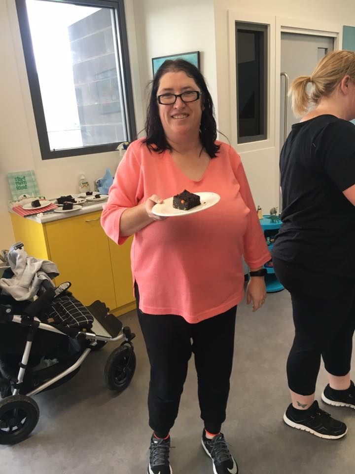 imamegamum's tweet photo. MEGA is more than just exercising! It's about building a community of mum's who can celebrate all of lifes ups &amp; downs together. These MEGA Tasmania mums are showing us how it's done by celebrating with cake after bootcamp!

#imaMEGAmum #MEGAtribe #MEGAtasmania https://t.co/5KjXF6RYFb