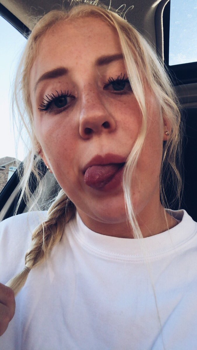 MacieFowlks's tweet photo. 🌈🤪💛👙🌊☀️ https://t.co/xotX5U9WM4
