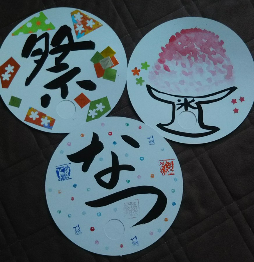3ページ目 ダイソーうちわはアレンジしやすい テンプレートやキットもご紹介 ダイソー Daiso Sumica スミカ 毎日が素敵になるアイデアが見つかる オトナの女性ライフスタイル情報サイト
