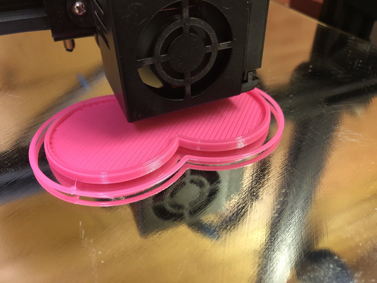 FilamentFrenzy's tweet image. Trying something different 😜 Print in progress 300% scale #spannerbot printing in @SpannerHands3D Pink Bioflex 2 outline Perimeters 0% infill using a 0.8 mm nozzle at 0.6mm layer heights at 45mms 😮 Wish me luck I think I’m going to need it with this 😂 #3dpinkmafia #TotalStock