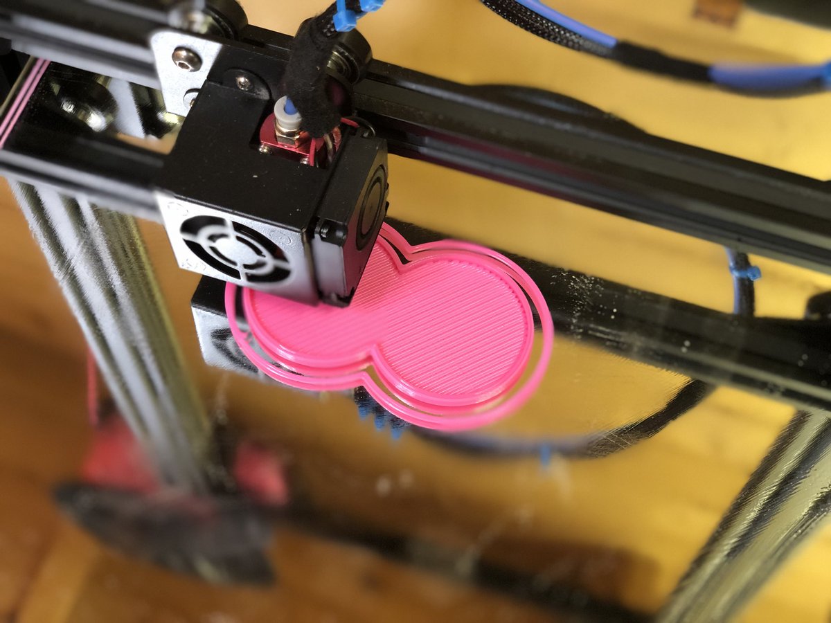 FilamentFrenzy's tweet image. Trying something different 😜 Print in progress 300% scale #spannerbot printing in @SpannerHands3D Pink Bioflex 2 outline Perimeters 0% infill using a 0.8 mm nozzle at 0.6mm layer heights at 45mms 😮 Wish me luck I think I’m going to need it with this 😂 #3dpinkmafia #TotalStock