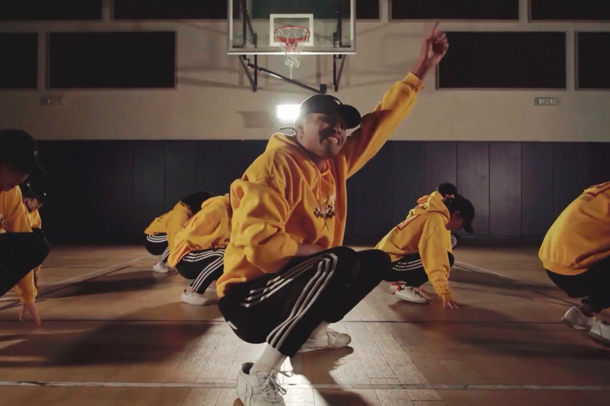 thev3dance's tweet photo. TOMORROW. π
#V3HOF #v3dance #YouTube https://t.co/ktHT0lmFB4