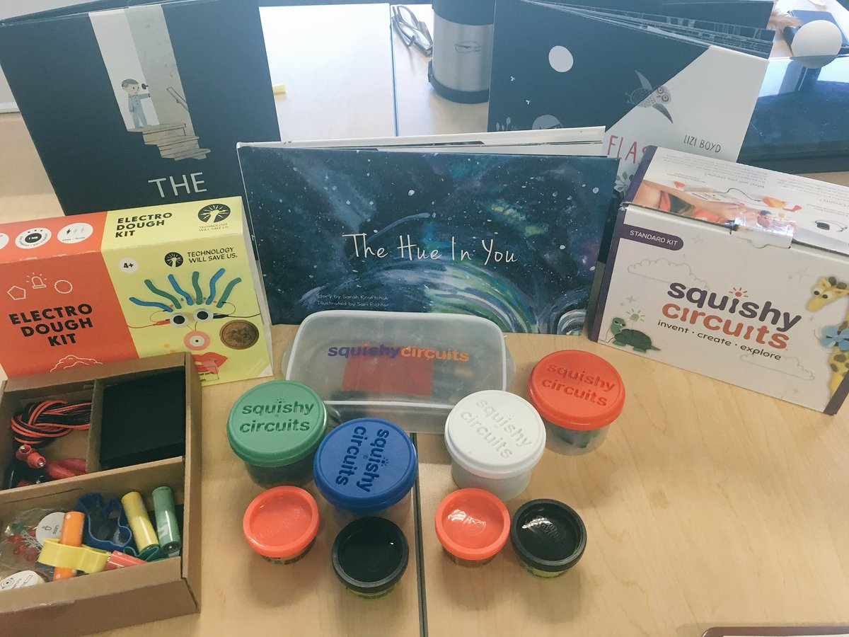 MelissaSeco's tweet photo. Exploring different ways to “build” in #KinderPart1AQ #BuildingBlocks #BuildingCode #MarbleRun #BuildingWithMovement #BuildingwithLight @SquishyCircuits @ThinkFun https://t.co/SnS0HgDhwN