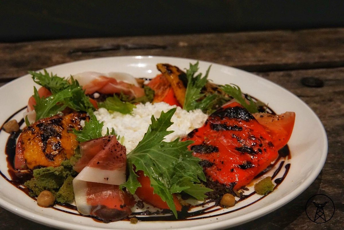 theDerrickyyc's tweet image. Available Lunch and Dinner Menus

TOMATOES AND PEPPERS
charred onion, basil croutons, mizuna, olive, speck ham

#Joinus for dinner, well-made Cocktails and Champagne! we're open late.

#BlowOutHour 2:00pm - 6:00pm $9 #Cocktails #GIN #Martinis #GnT #ginbar #bluesbar #cocktailbar