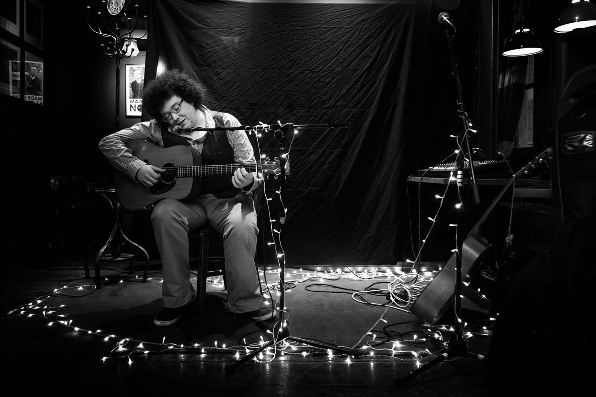 samschophouse's tweet photo. 🎶 Have you got an ear for talent? 👂🏻 Well we suggest you pop by Sam's tomorrow for 7pm to check out the most talented artists from the heart of our great city! 🐝 Call up to avoid disappointment as we do get a full-house 😁: 0161 834 3210 https://t.co/tPWznx33qN