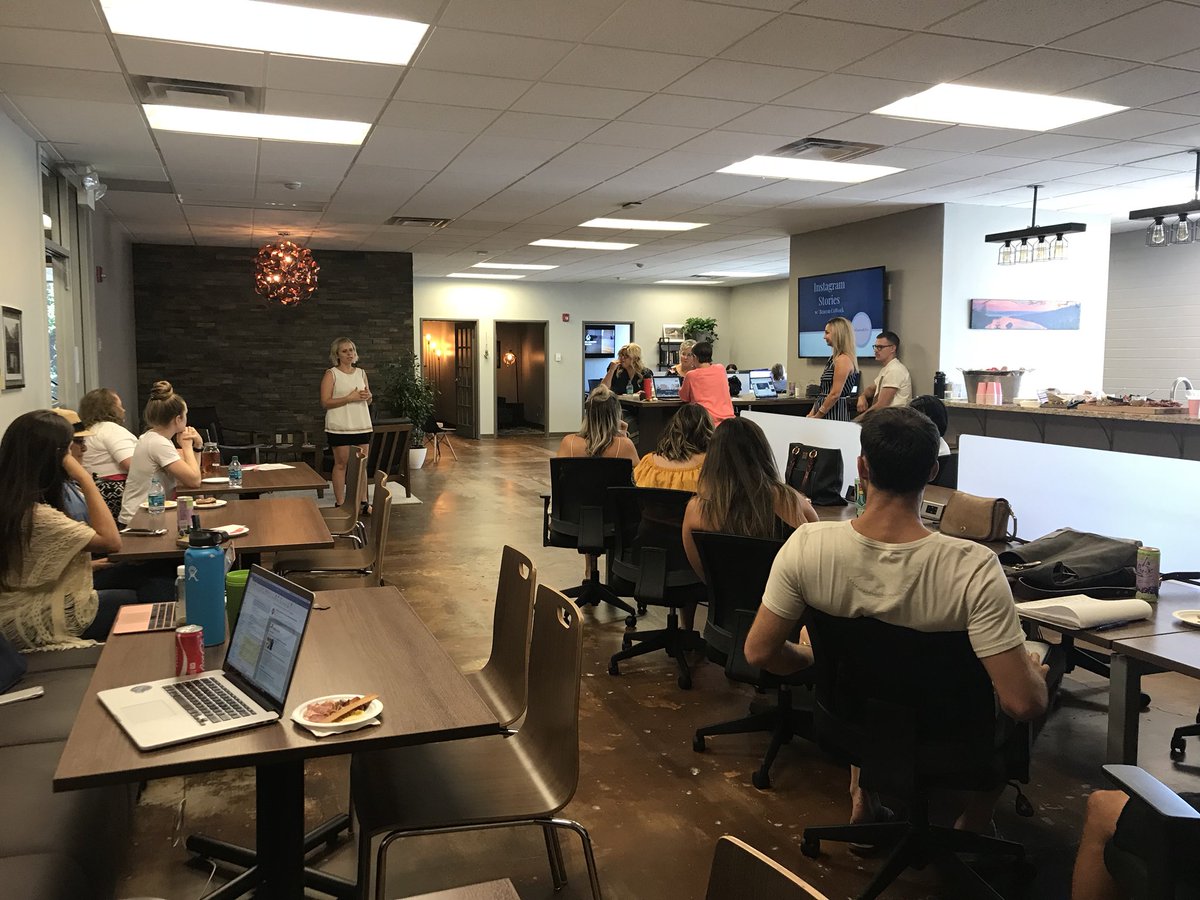 BeaconCoWork's tweet image. Insta Meet with @mclernonandco at @BeaconCoWork - Just one of the many perks of being a Firestarter! #perks #cowork #cometogether #learneveryday #instagramstories #socialmedia #coworkinglife