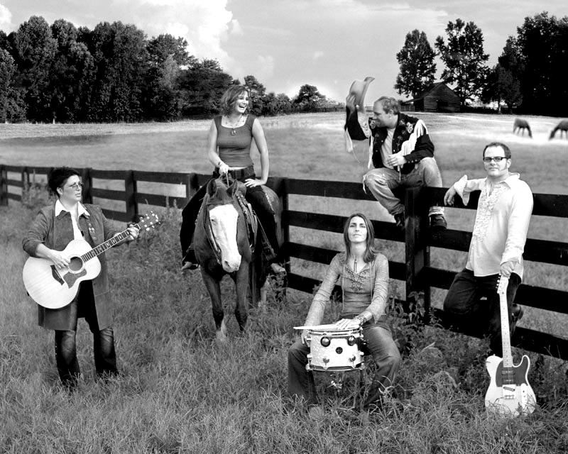 #OTD 15 years ago: <a href="/SugarlandMusic/">Sugarland</a> performs a showcase at <a href="/12th_and_Porter/">12th & Porter</a> in #Nashville, which got the attention of @UMGnashville representatives, eventually signing them to Mercury Nashville.